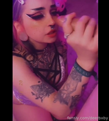 329426668802289664__0.mp4