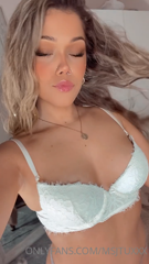 007 0glqrfqqtpw6llicitean_source (zXBsJU83).m4v
