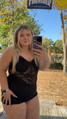 1474965258_are-we-going-on-a-date-if-i-show-up-like-this_7.mp4
