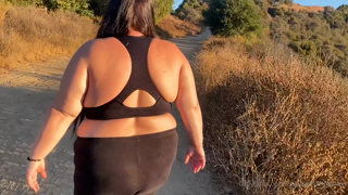 1293840600_you-gotta-get-fit-to-get-fat-and-carry-all-that-weight-jig_0.mp4