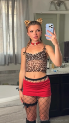 1349634783_if-you-love-when-i-show-off-my-you-should-tip-on-this-post_0.mp4