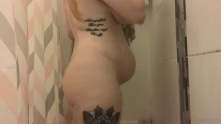 321272157_pregnant-shower-video-and-pics-for-you-to-enjoy_4.m4v