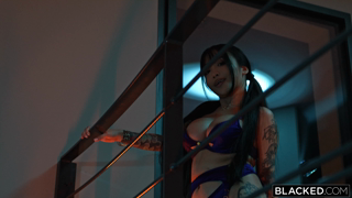 [2025.03.04] Sakura - Tattooed Babe Trades BF For BBC [2160p].mp4