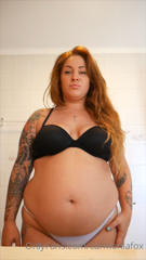 280107925_08-07-16-carmen-cries-in-the-bathroom-because-she-has-g_0.m4v