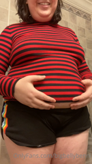462820846_fat-girl-doctors-visits-be-like-also-i-meant-to-say-chec_0.m4v