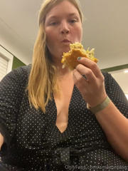 1335399277_your-goddess-enjoying-enjoying-a-nice-big-mac-tribute-one-of_0.mp4