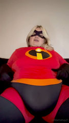 1778535557_man-elastigirl-has-let-herself-go-she-can-barely-do-her-job_0.mp4