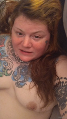 1236679340_blonde-bimbo_0.mp4