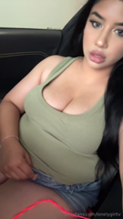 1803724631_help-everything-is-too-tight_0.mp4