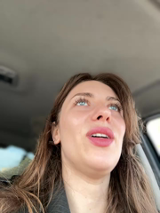 MariiD_Stripchat_20260509_095430.mp4