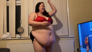 594219873_with-a-belly-this-big-itd-be-almost-rude-not-to-try-belly-d_0.m4v
