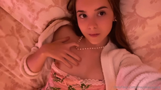 1326476992_my-vibrator-died-on-me-had-to-switch-to-manual_0.mp4