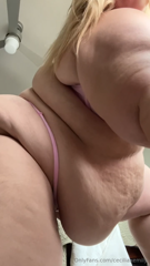 911850693_i-grew-into-the-largest-giant-goddess-around-and-am-ready-fo_0.mp4