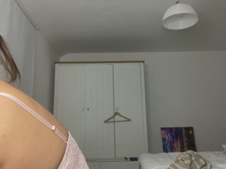 ellamay06_Stripchat_2026-03-06_22_06_00_recording_-_Livecamsrips.mp4