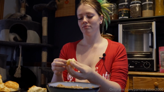 1109434689_check-your-dms-for-10-more-minutes-of-this-in-2-hours_0.mp4