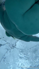 1096401033_who-wants-to-see-the-whole-video-so-much-jiggling_0.mp4