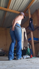 Redhead super desperate to pee barely gets jeans down in time-(1920p30).mp4