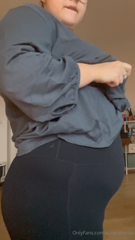 1423867699_what-a-belly-right_0.mp4