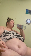 780683864_1l-water-bloat_0.mp4