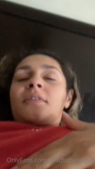 415387341_belly-noises-without-the-mic-omg_0.m4v