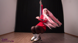 Pole Dance For Darling.mp4