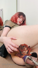 340278299_getting-fucked-by-my-tentacle-ika-on-the-sex-machine-in-m_0.m4v