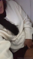 MH_Airplane_White Sweater_pussy and ass play.mp4