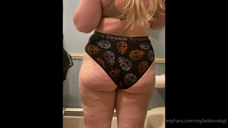151745521_shake-that-plus-sized-ass_0.m4v