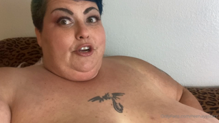62967465_public-pigginess-fat-chat-about-picking-up-my-sheet-cake-fr_0.m4v