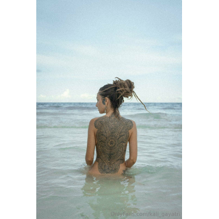 hoy mi mente está aquí ✨mentally here ✨_1_98b8.jpg