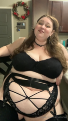 718016699_small-men-love-fat-goddesses_0.m4v