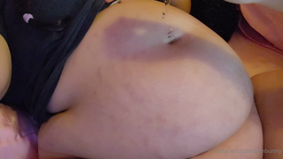 626766979_oiled-up-piggy-my-feeder-stuffed-me-so-full-of-pizzas-he_3.m4v