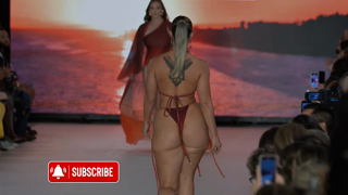 Marissa Dubois Takes New York Fashion Week by Storm   Best Walks   4K.mp4