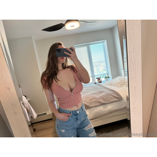Dressed to tease, undressed to please 🥵Don’t be shy, come play in my DMs 😘💋💌.jpg