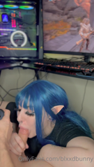 318074080_when-she-supports-you-from-under-the-desk-had-to-blank-ou_0.m4v