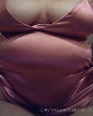 181987950_i-m-such-a-slob-even-when-i-m-dressed-up-all-pretty_2.m4v
