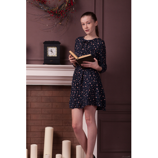 Stunning_Decorative-Fireplace_Emily-Bloom_high_0002.jpg
