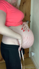 453465869_34-weeks-pregnant-measurements-watch-me-measure-the-g_0.m4v