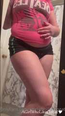 261939988_secretly-playing-with-my-fat-lately-i-have-been-getting-cau_0.m4v