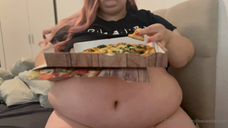 362801065_my-belly-feels-and-looks-sooo-big-i-ate-2-large-pizzas-and_0.m4v