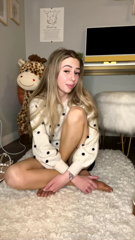 281050518_stream-started-at-02-27-2022-03-15-am-joi-masturbation_0.mp4