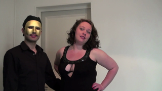 Ineesa & Mouss have fun in bed.mp4