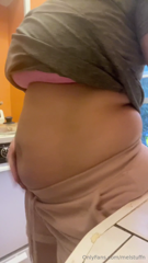 759634534_cooked-at-home-and-then-chugged-a-2ltr-seltzer-water-if-i-w_7.m4v