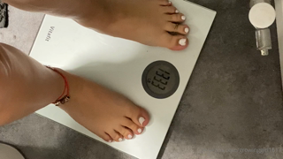 233941837_hey-all-when-i-started-my-30-day-challenge-i-weighed-128-l_1.m4v