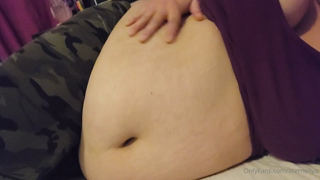 97819562_do-you-think-i-can-reach-350-lbs-again-until-summer-my-big_0.m4v