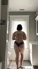 326019572_just-a-cute-overfed-hourglass-the-last-video-is-a-mini-bl_23.m4v