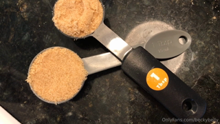 1759209779_so-after-my-dough-hook-finally-arrived-and-i-already-had-ye_0.mp4