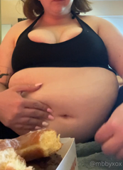 620952022_15-min-uninterrupted-donut-stuffing-watch-me-eat-as-many-d_0.m4v