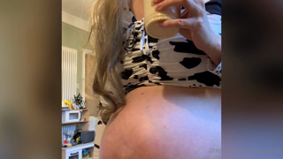 725078760_you-wanna-watch-the-first-snippet-of-a-recent-stuffing-where_0.m4v