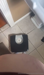 1840056242_heres-all-my-previous-weigh-ins-following-up-to-my-most-rec_0.mp4